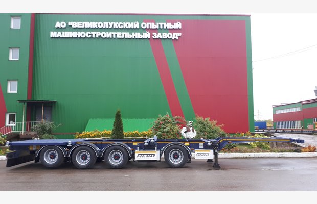В наличии 4-осные полуприцепы контейнеровозы универсалы!
